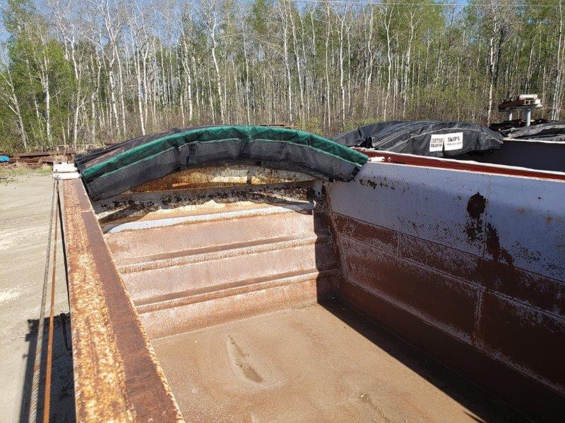  1997 Loadline Tandem End Dump at Conquest Equipment Manitoba