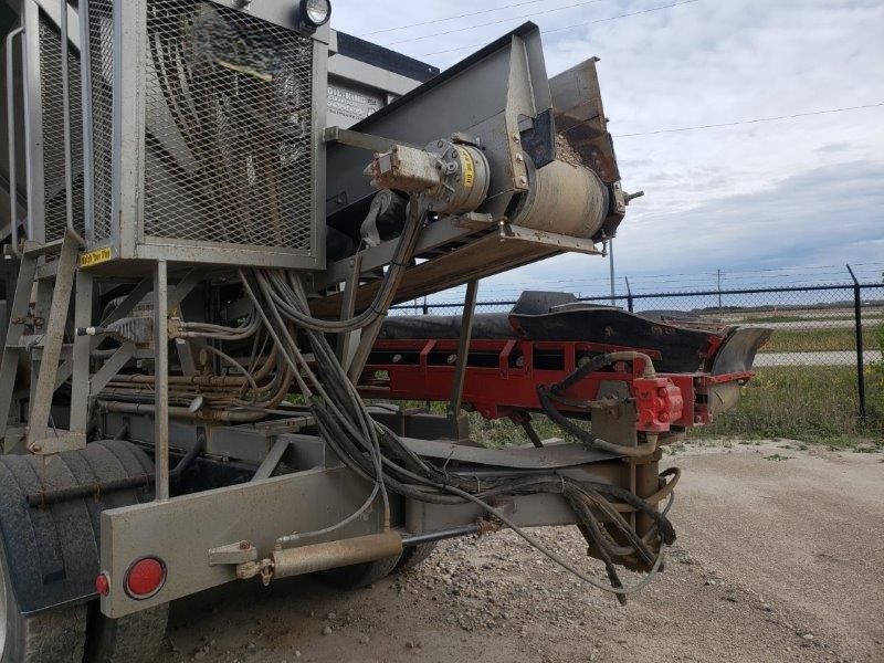  1997 Peterbilt 378 at Conquest Equipment Manitoba