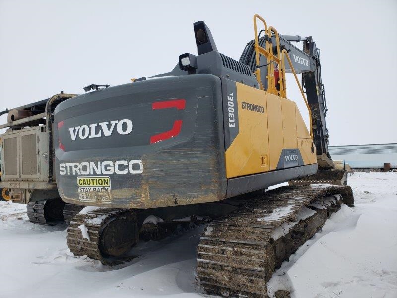  2015 VOLVO EC300EL at Conquest Equipment Saskatchewan