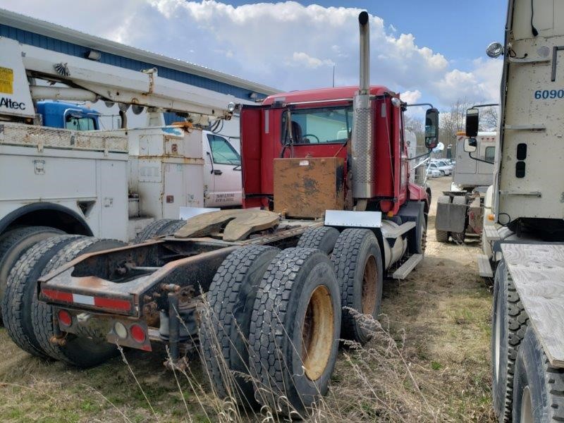  2005 Mack CX613 at Conquest Equipment Manitoba