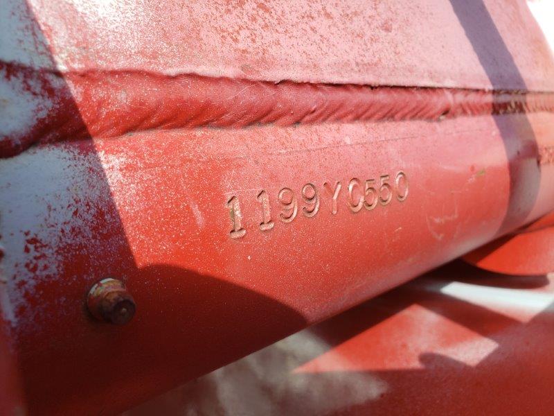  2000 International 4900 6x4 at Conquest Equipment Manitoba