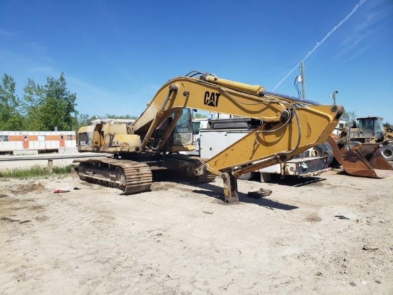  1994 CAT 325 L at Conquest Equipment Manitoba