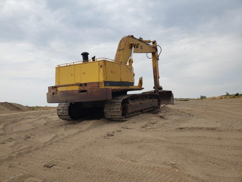  1988 CAT 245 at Conquest Equipment North Dakota