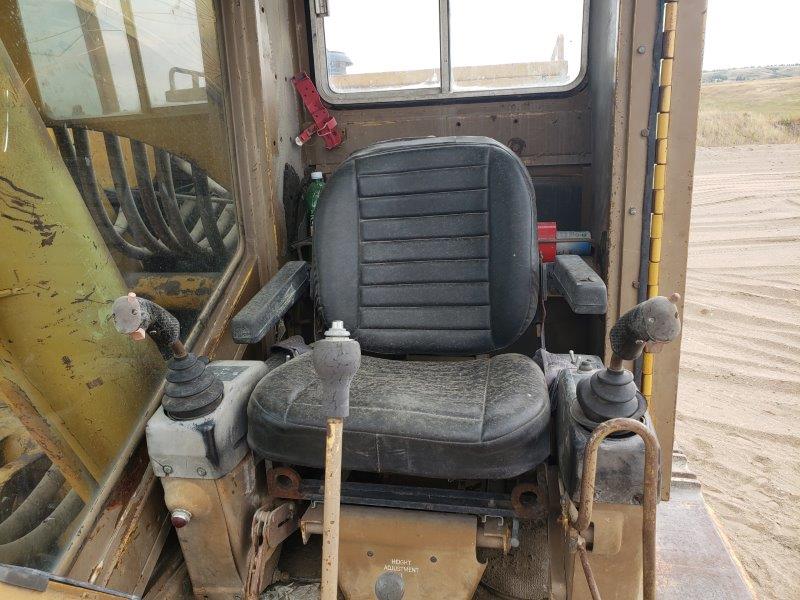  1988 CAT 245 at Conquest Equipment North Dakota