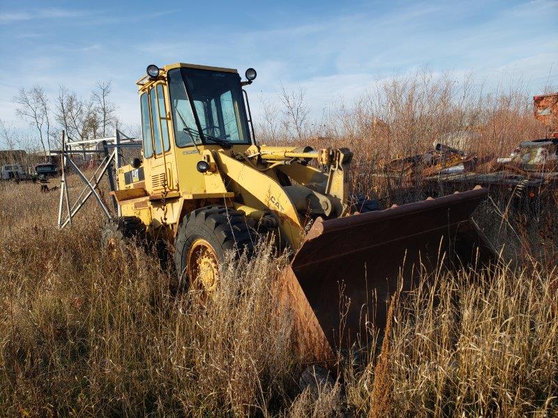  1987 CAT 916 at Conquest Equipment Manitoba