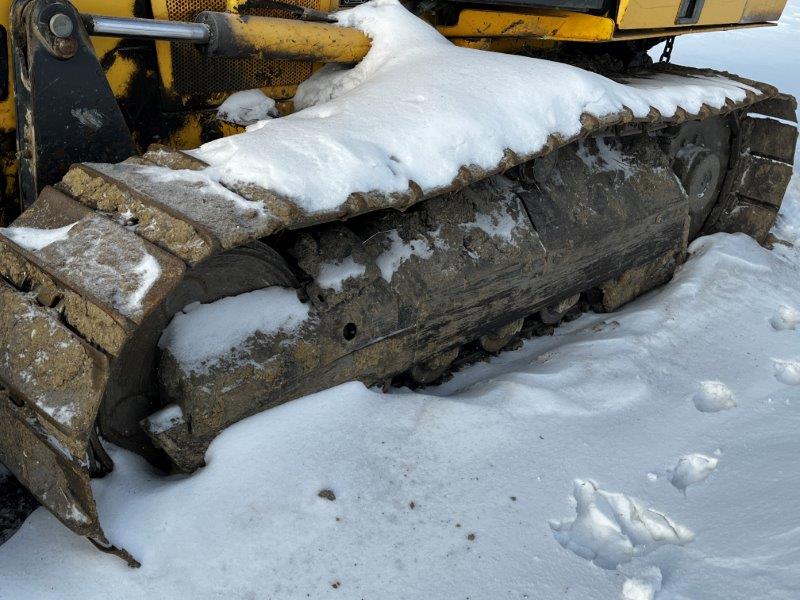  2006 New Holland DC85 at Conquest Equipment Saskatchewan