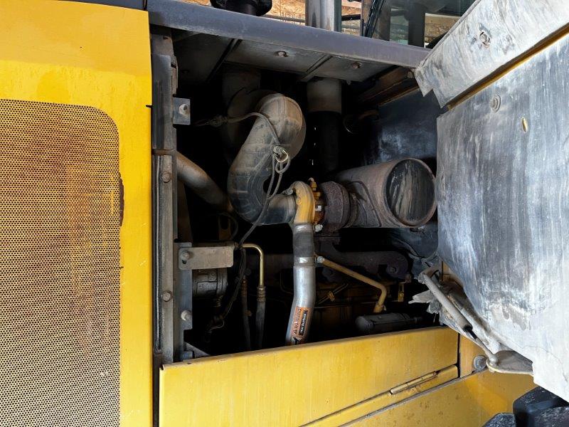  2006 DEERE 544J at Conquest Equipment Saskatchewan