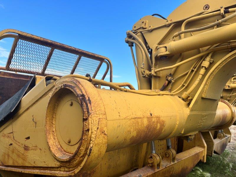  1988 CAT 621E at Conquest Equipment Saskatchewan