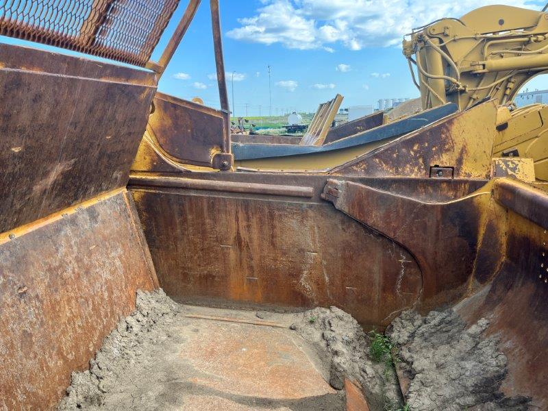  1988 CAT 621E at Conquest Equipment Saskatchewan