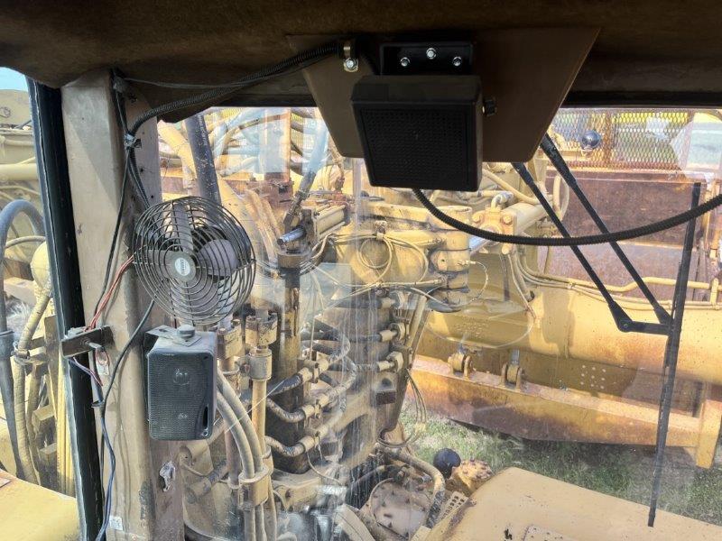  1988 CAT 621E at Conquest Equipment Saskatchewan