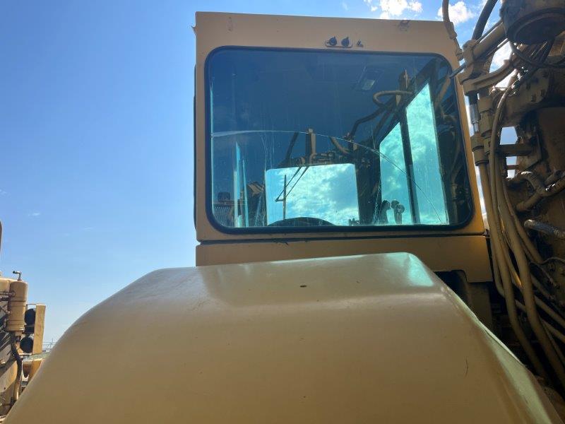  1989 CAT 621E at Conquest Equipment Saskatchewan