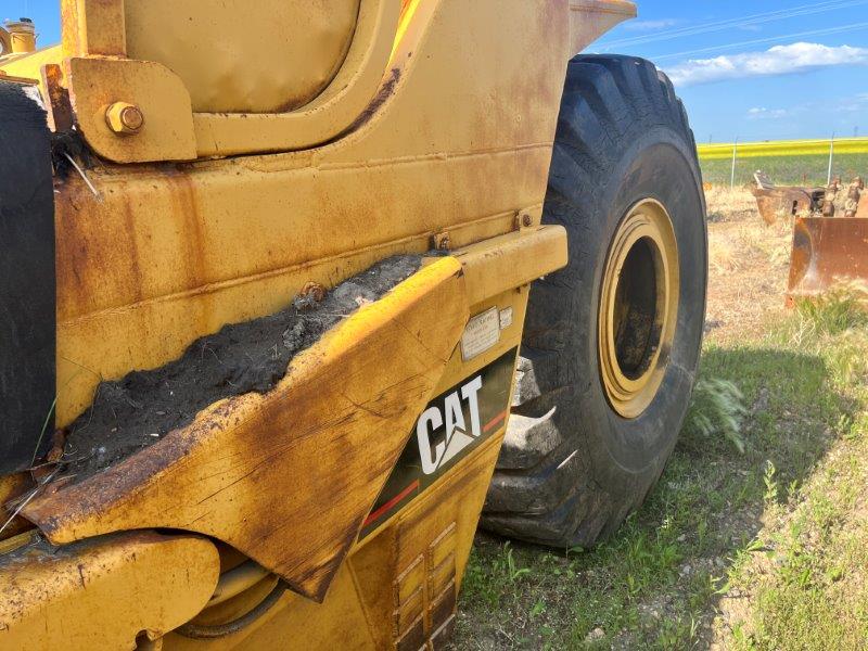  1989 CAT 621E at Conquest Equipment Saskatchewan