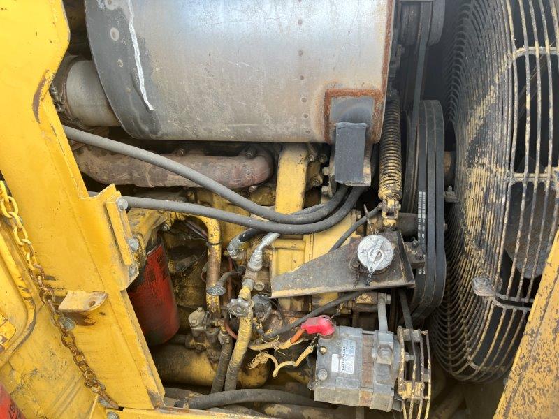  1989 CAT 621E at Conquest Equipment Saskatchewan