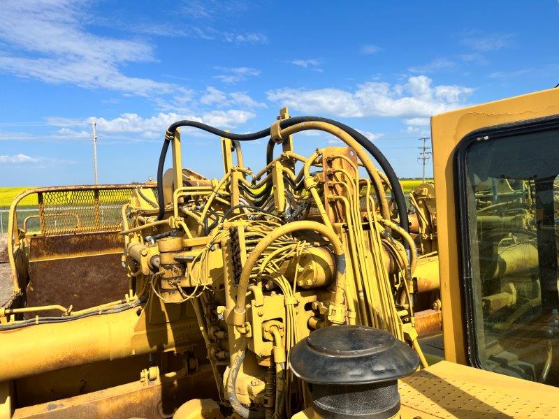  1989 CAT 621E at Conquest Equipment Saskatchewan
