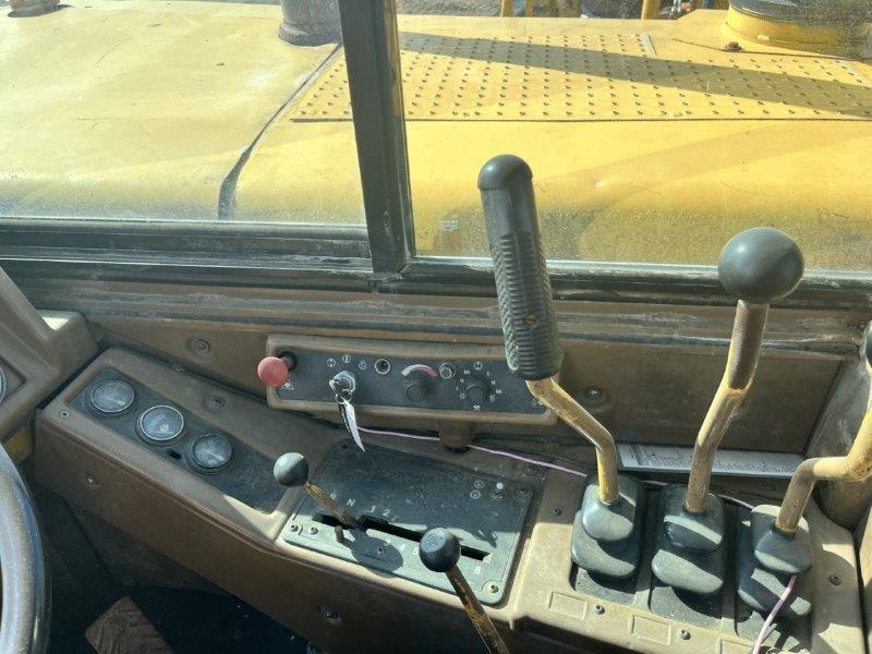  1989 CAT 621E at Conquest Equipment Saskatchewan