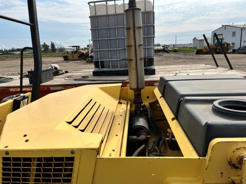 2001 Bomag BW144AC-2 at Conquest Equipment Manitoba