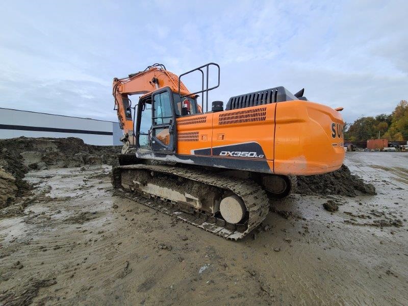  2021 Doosan DX350 LC-5 at Conquest Equipment British Columbia