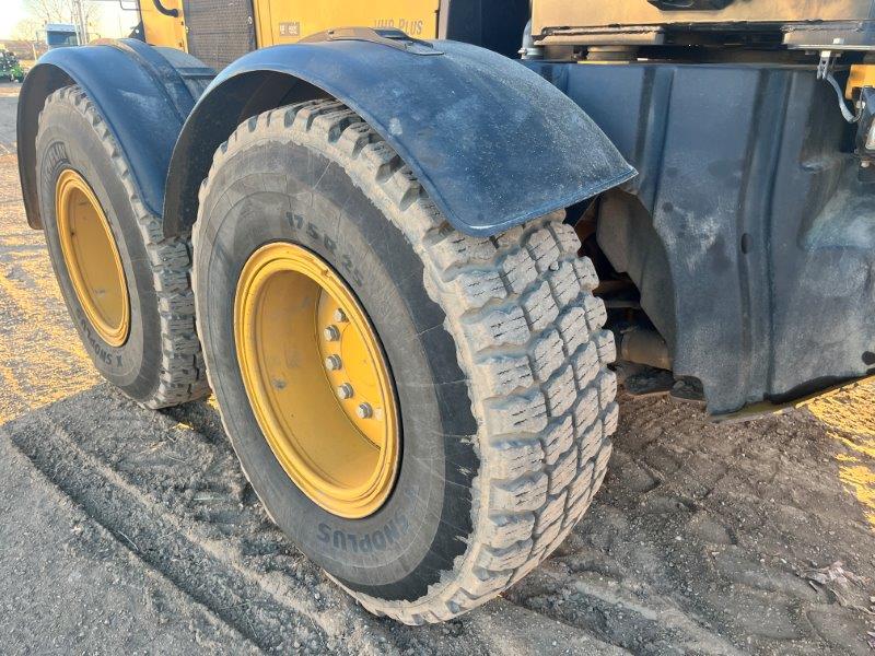  2017 CAT 140M VHP PLUS at Conquest Equipment Saskatchewan