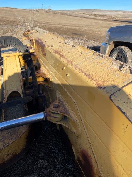  2007 DEERE 850J WLT at Conquest Equipment Saskatchewan