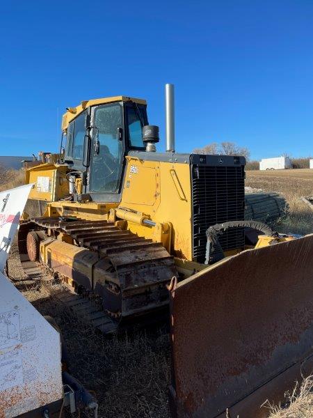  2007 DEERE 850J WLT at Conquest Equipment Saskatchewan