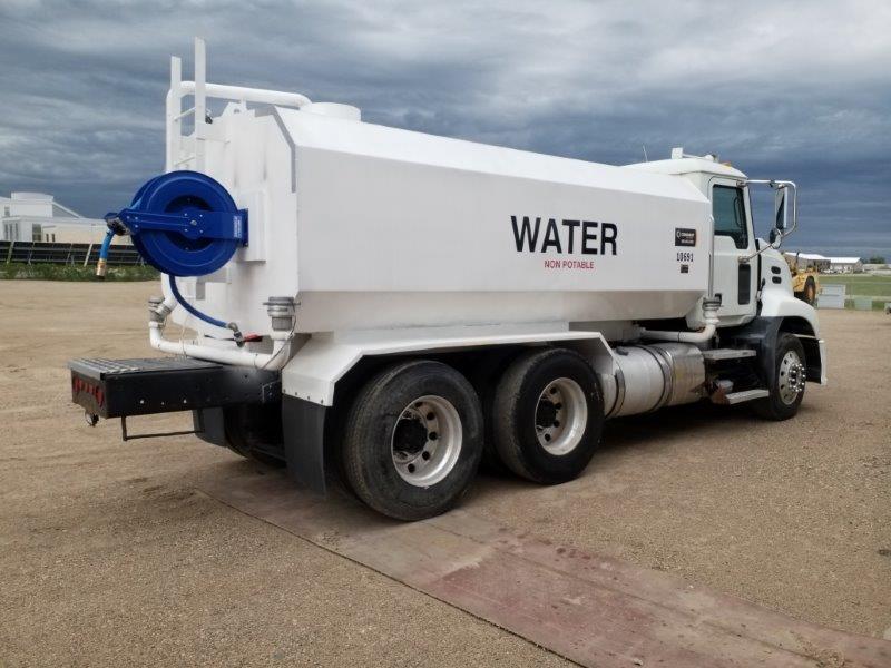  2013 Mack CXU613 at Conquest Equipment Estevan, SK