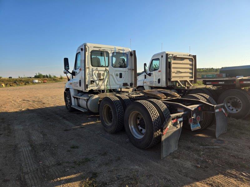  2016 Freightliner Cascadia at Conquest Equipment North Dakota