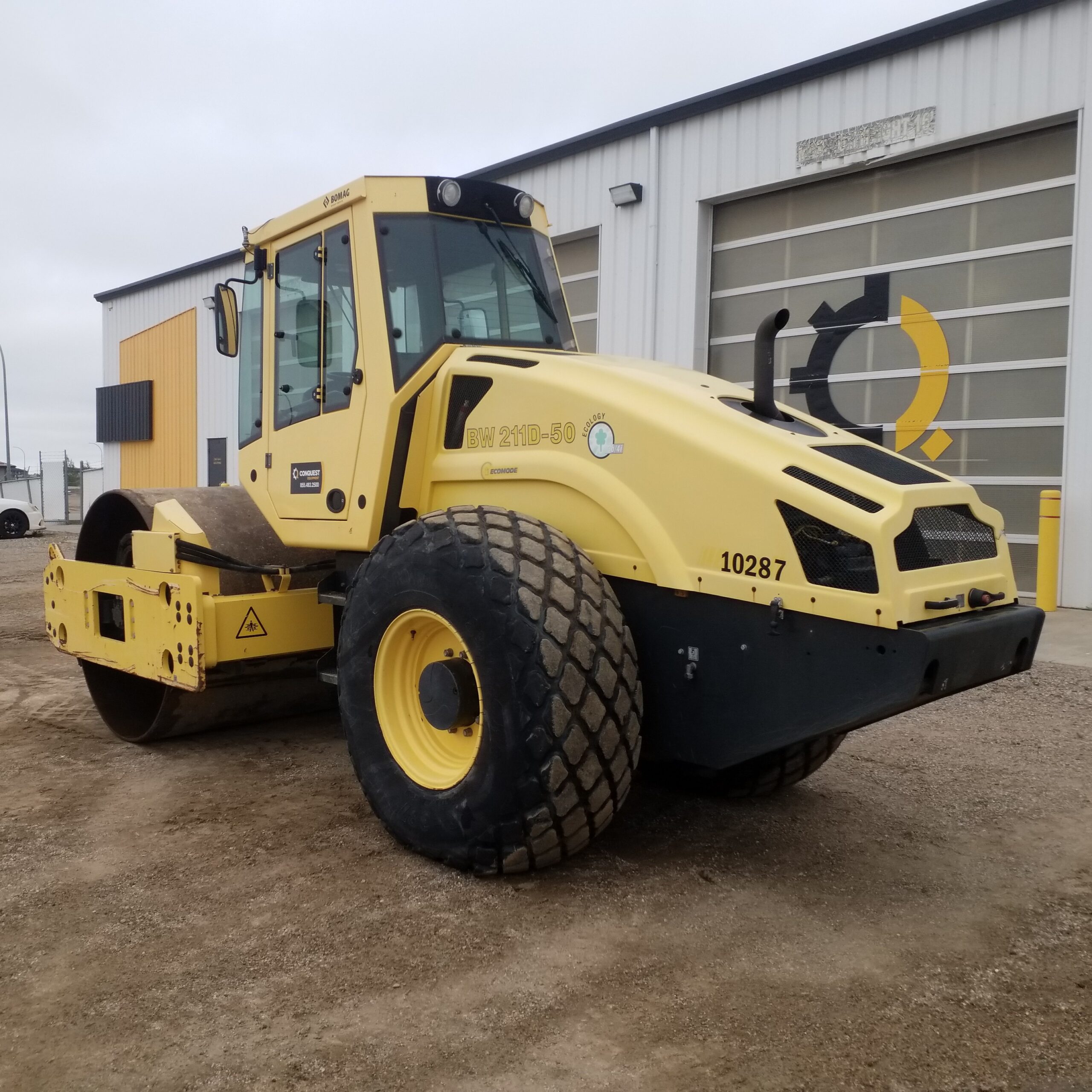  2014 Bomag BW211D-50 at Conquest Equipment British Columbia