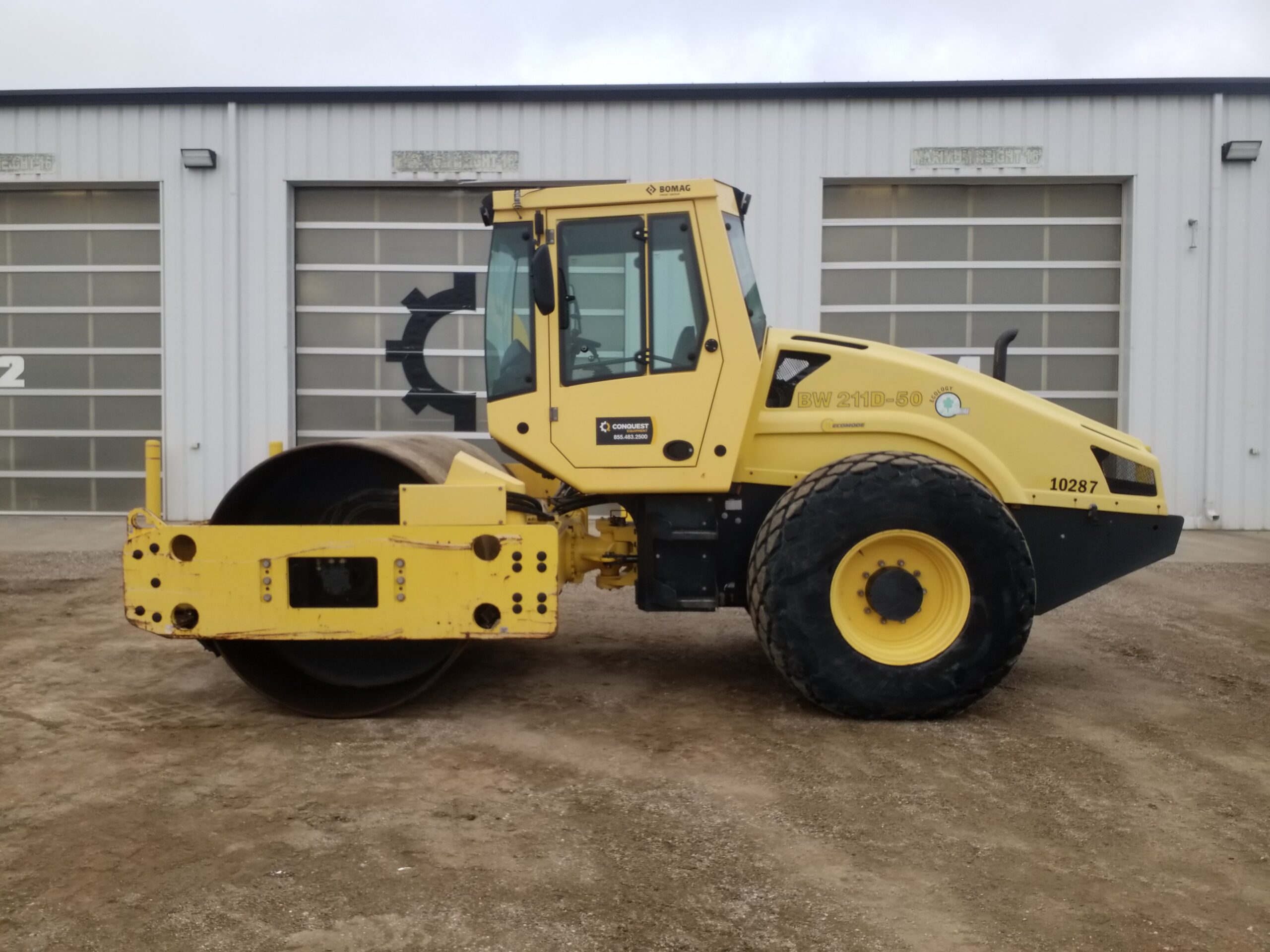  2014 Bomag BW211D-50 at Conquest Equipment British Columbia