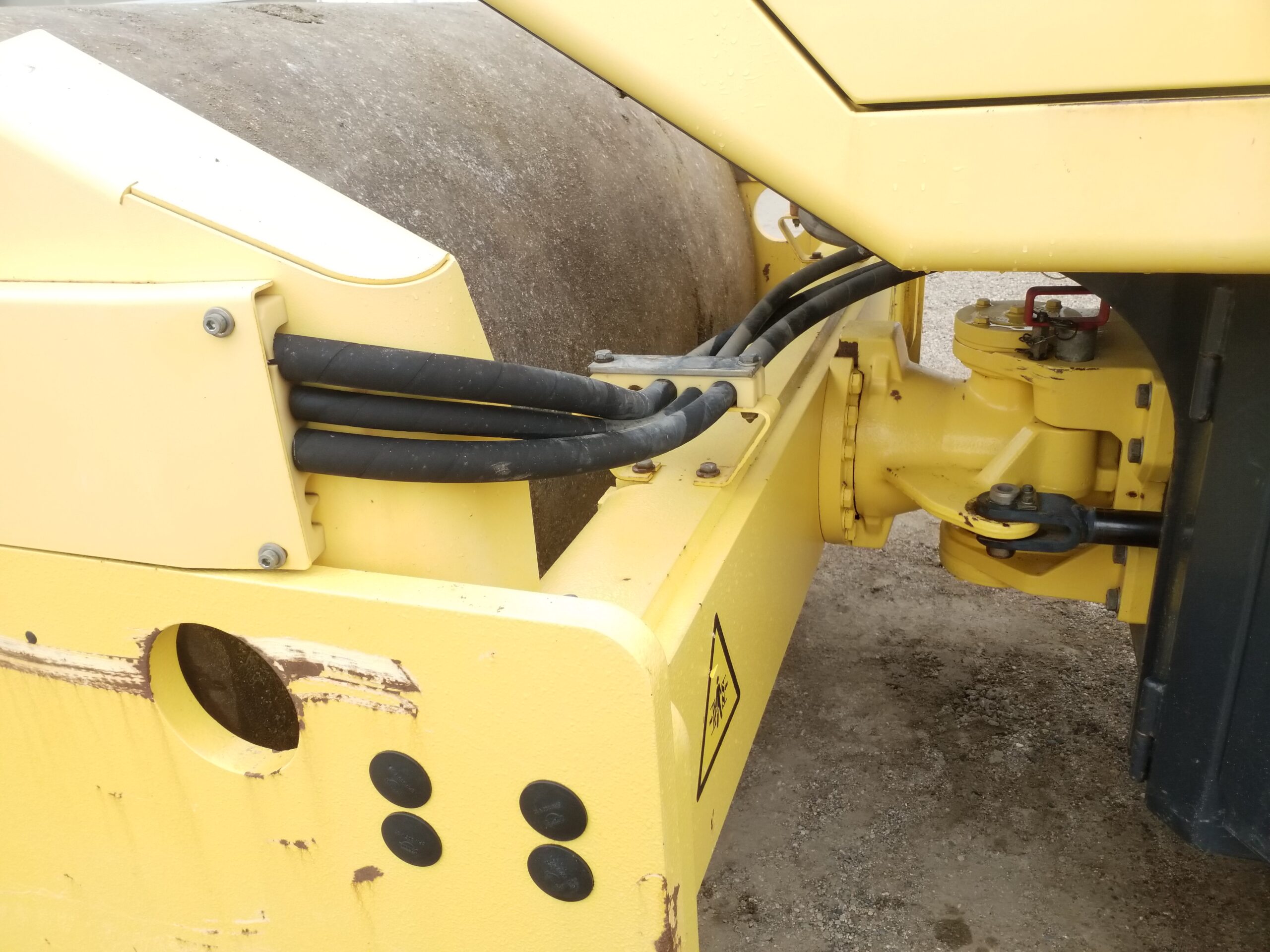  2014 Bomag BW211D-50 at Conquest Equipment British Columbia