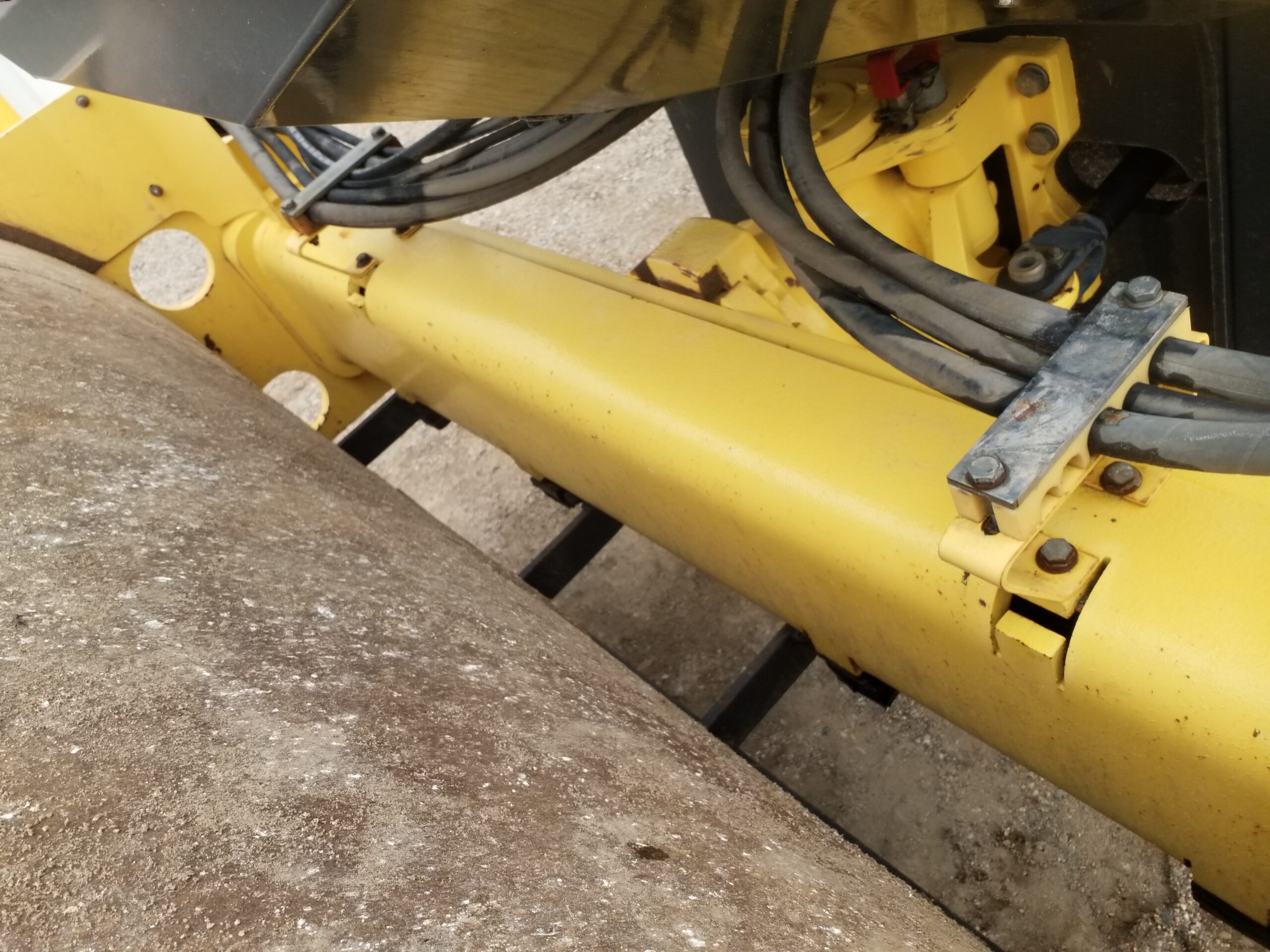  2014 Bomag BW211D-50 at Conquest Equipment British Columbia