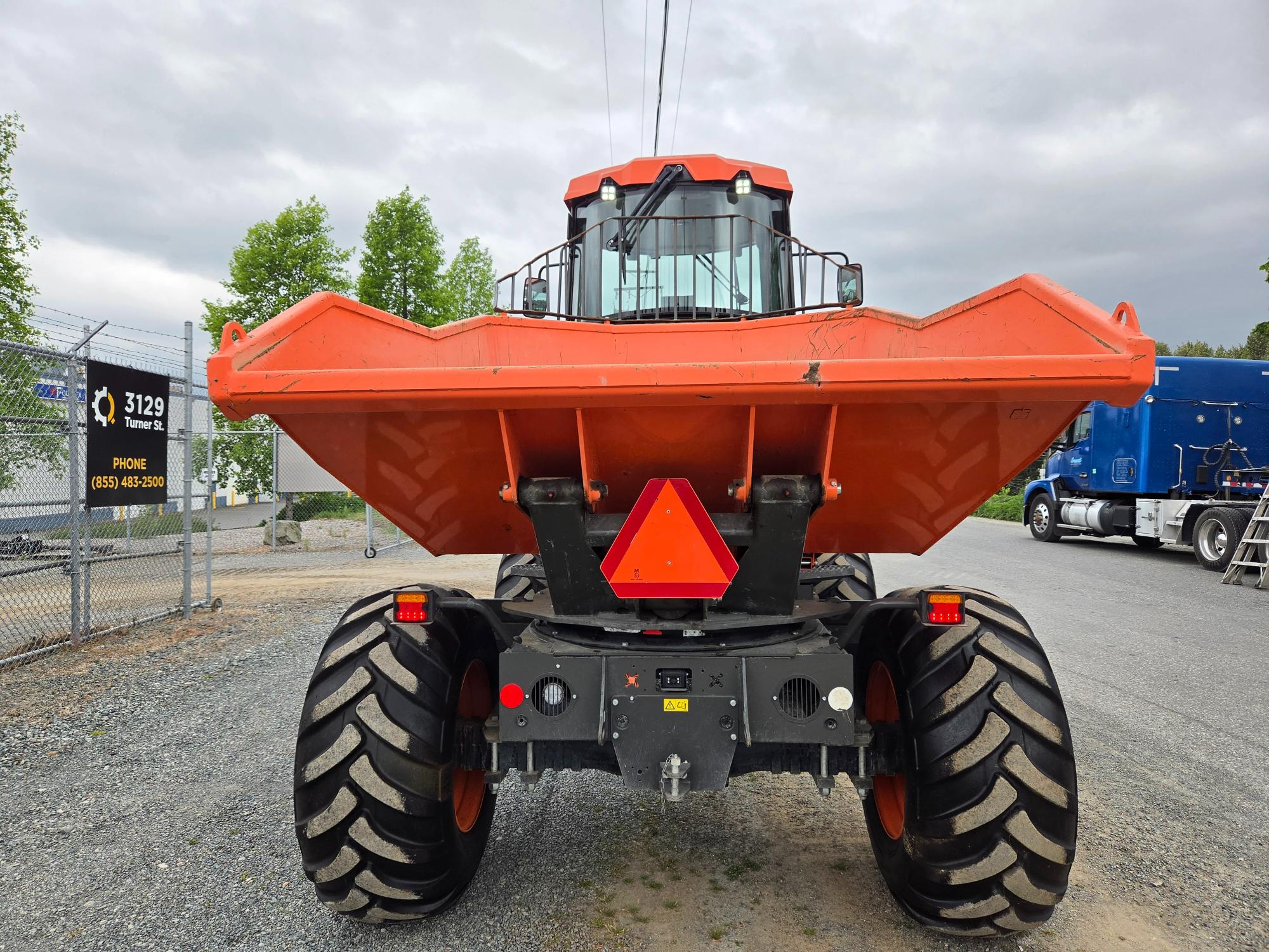  2021 AUSA DR1001 AHG at Conquest Equipment Abbotsford, BC