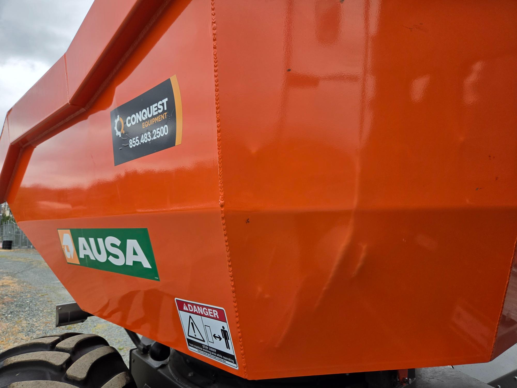  2021 AUSA DR1001 AHG at Conquest Equipment Abbotsford, BC