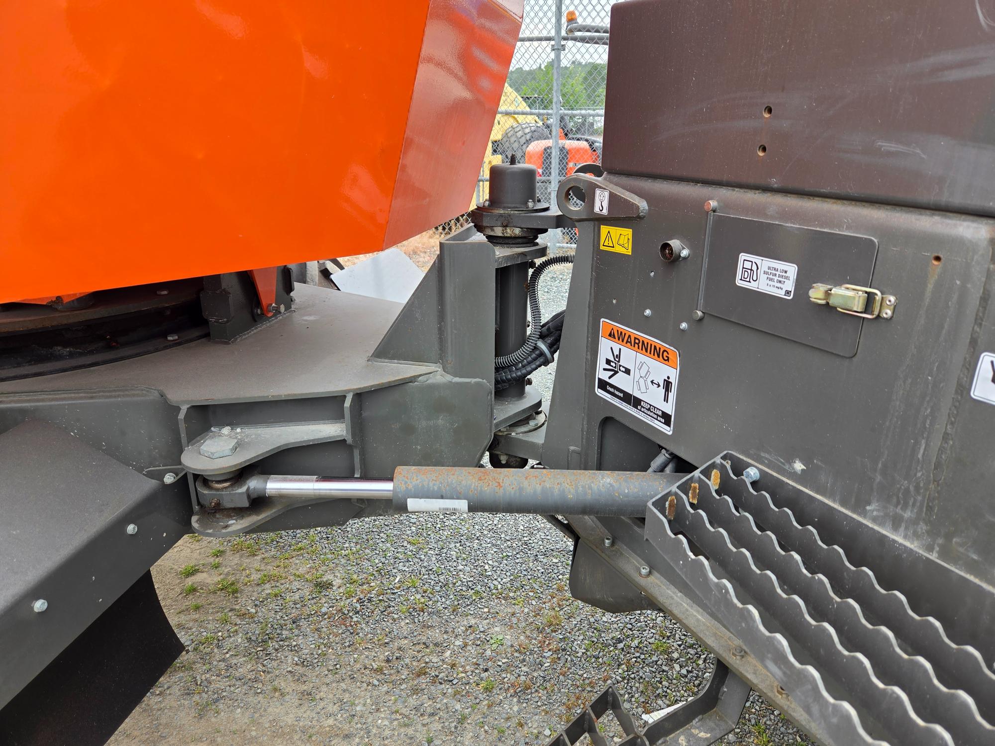  2021 AUSA DR601 AHG at Conquest Equipment Abbotsford BC