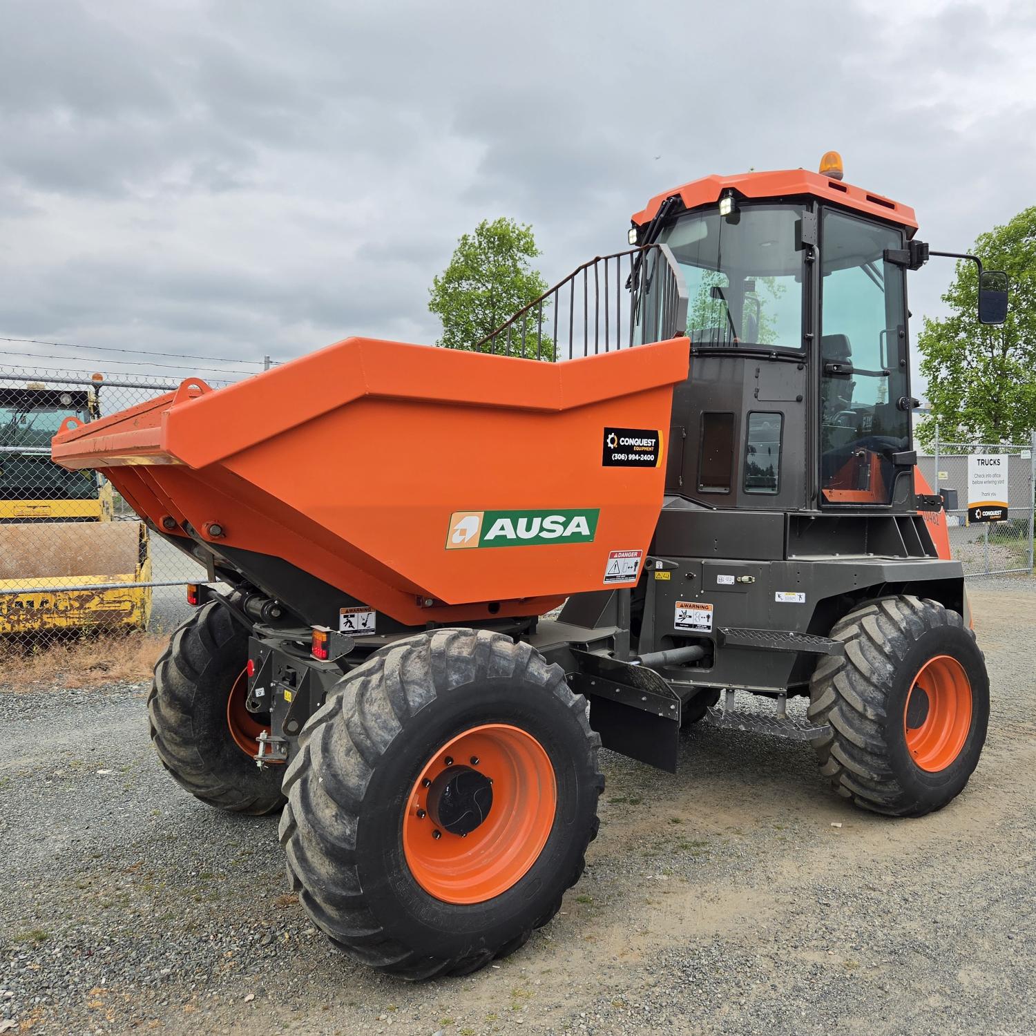  2021 AUSA DR1001 AHG at Conquest Equipment Abbotsford, BC