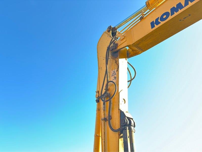  2011 KOMATSU PC270 LC-8 at Conquest Equipment Alberta