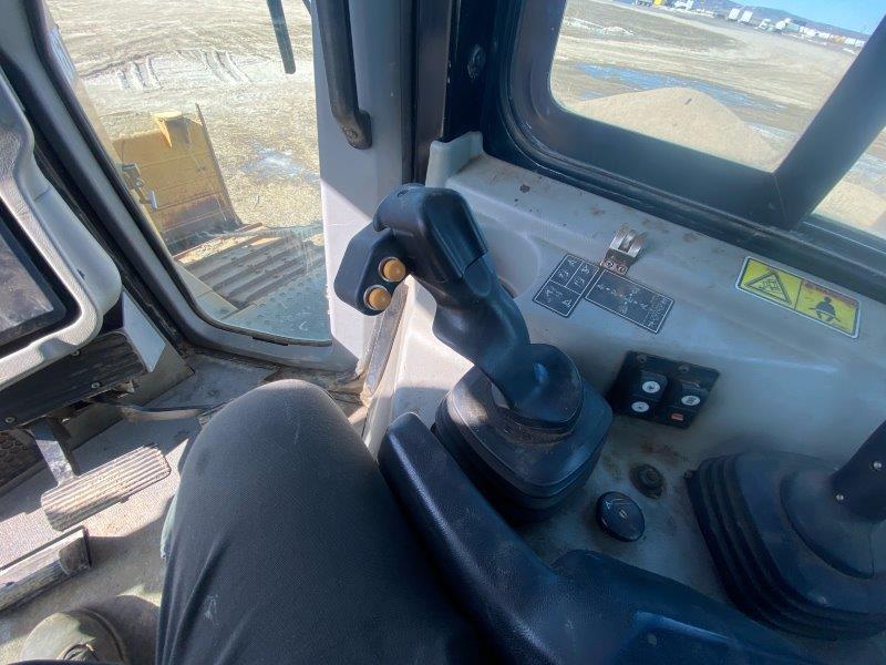  2014 CAT D6T XW at Conquest Equipment Saskatchewan