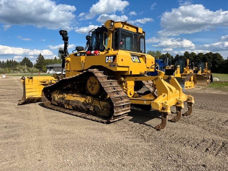  2013 CAT D6T LGP at Conquest Equipment Saskatchewan