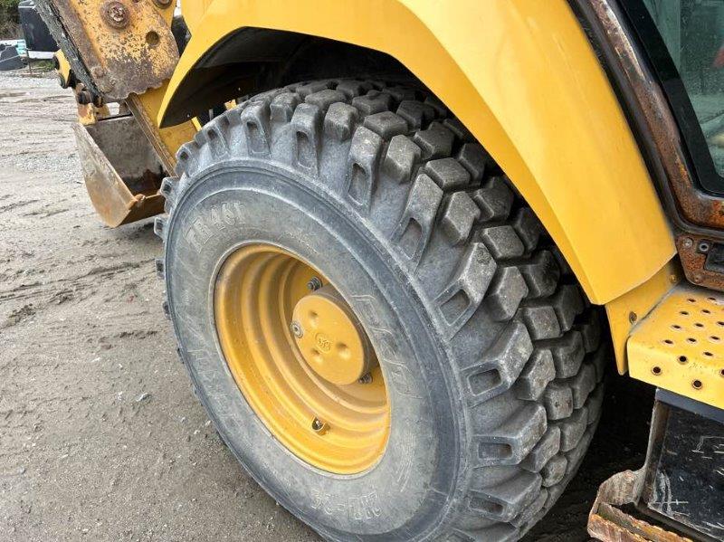  2015 CAT 430F2 at Conquest Equipment British Columbia