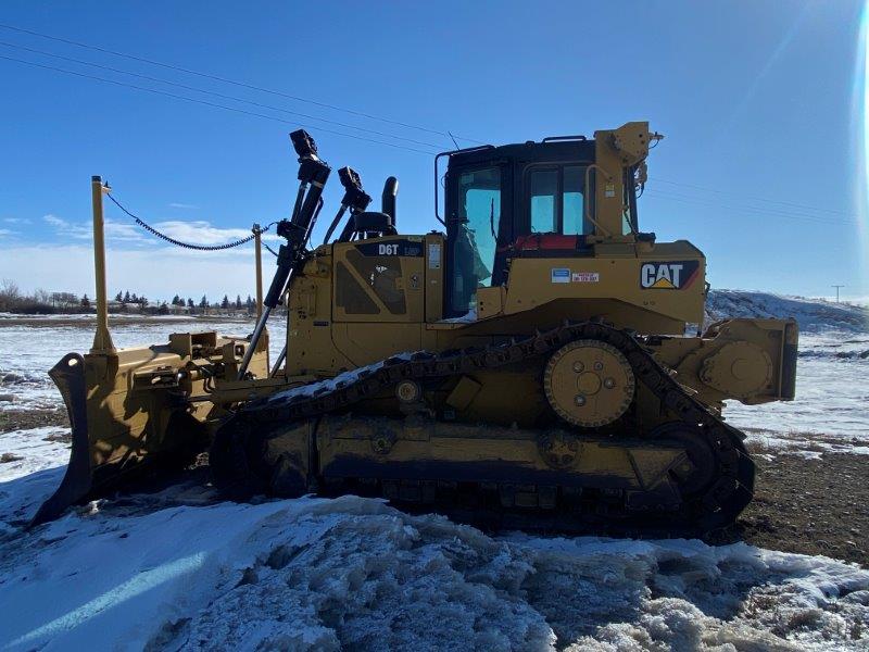  2014 CAT D6T LGP at Conquest Equipment Saskatchewan