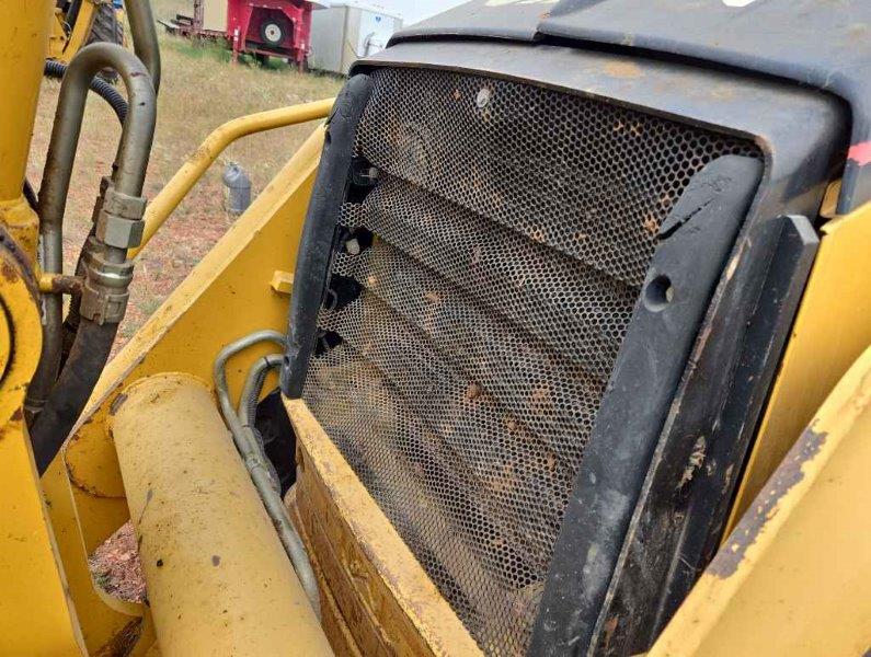  2005 CAT 420D at Conquest Equipment North Dakota