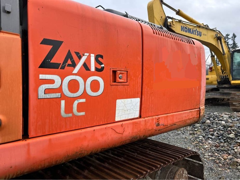  2006 HITACHI ZX200 LC at Conquest Equipment British Columbia