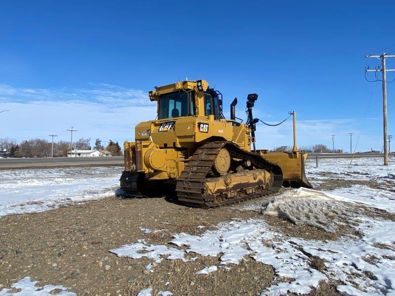  2014 CAT D6T LGP at Conquest Equipment Saskatchewan