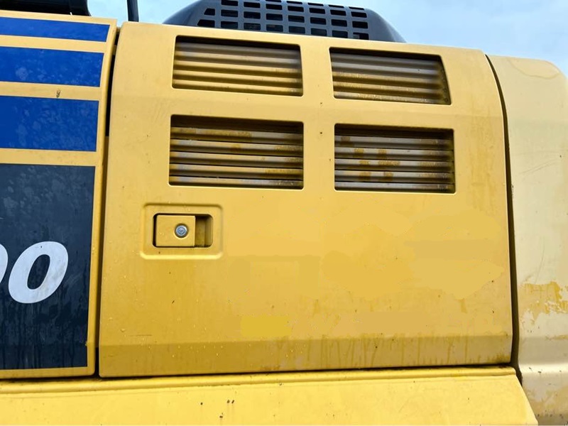  2014 KOMATSU PC290LC-10 at Conquest Equipment British Columbia