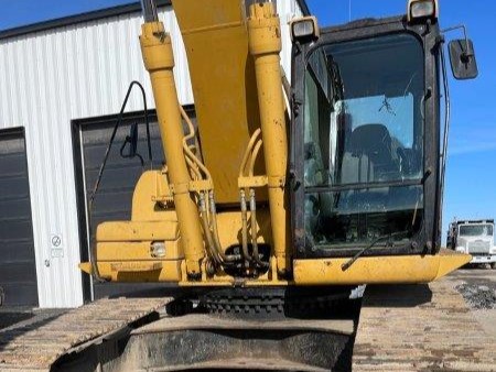  2006 CAT 330D at Conquest Equipment Manitoba