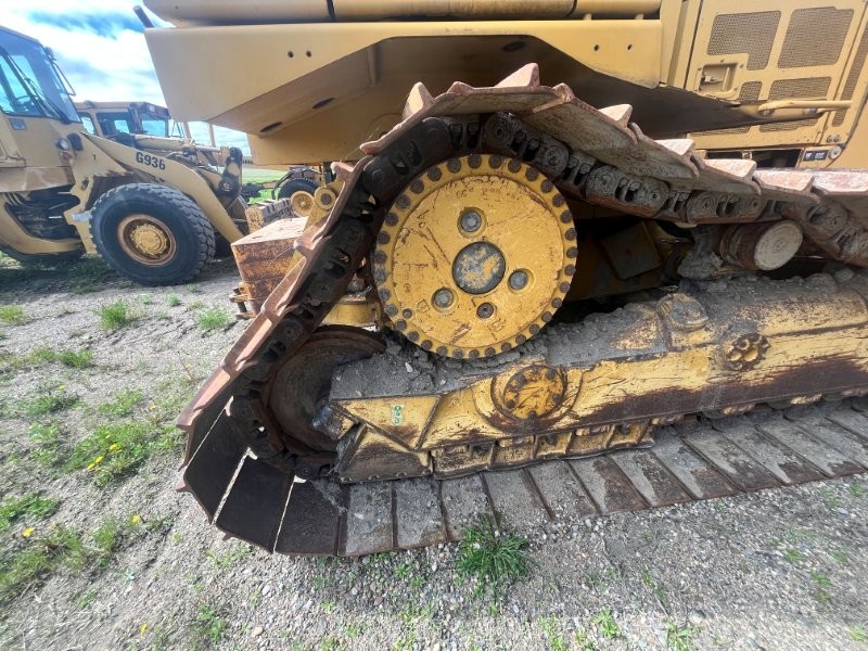  2007 CAT D6T XW at Conquest Equipment Manitoba