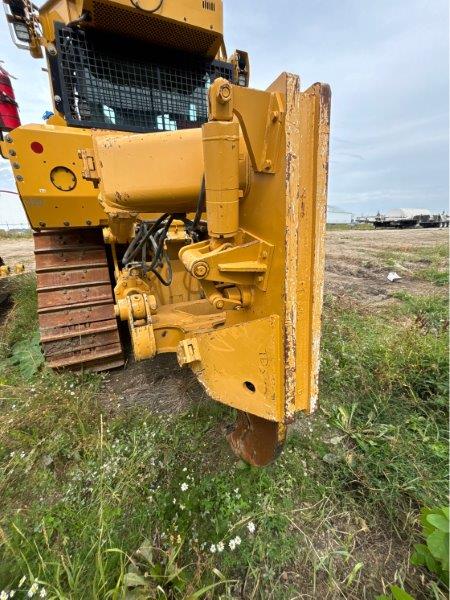  2017 CAT D8T at Conquest Equipment Alberta