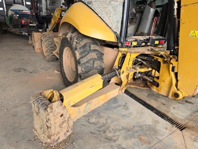  2007 CAT 420E at Conquest Equipment North Dakota