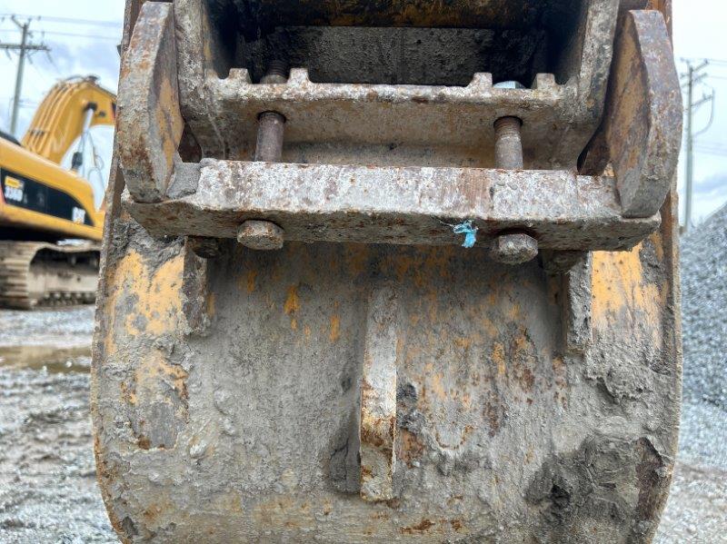  2015 CAT 430F2 at Conquest Equipment British Columbia