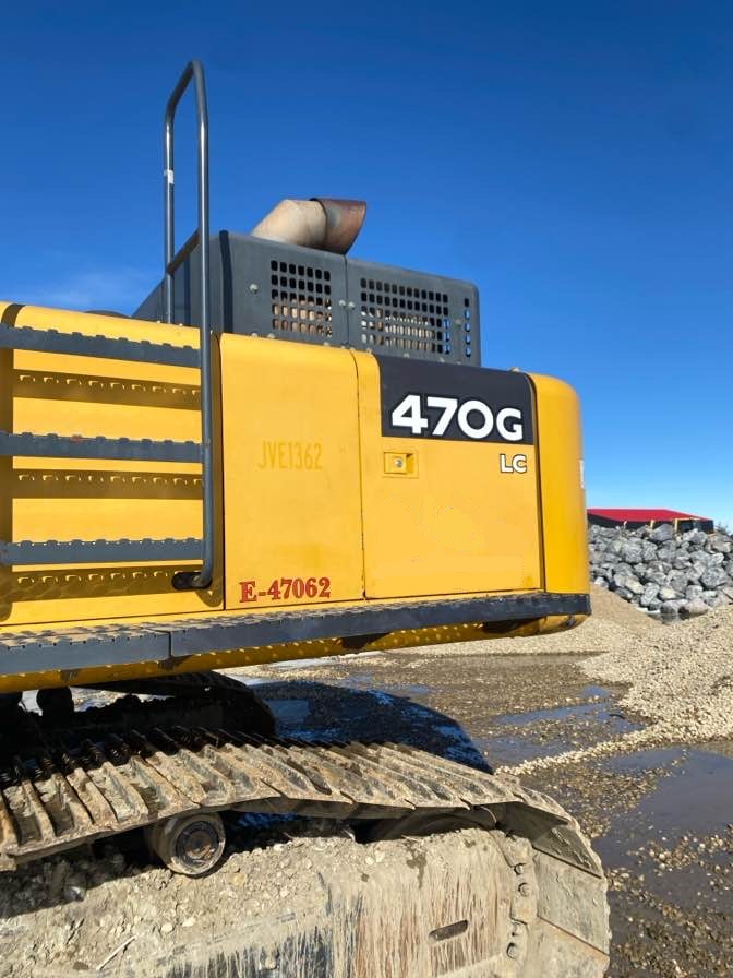  2017 DEERE 470G LC at Conquest Equipment Alberta