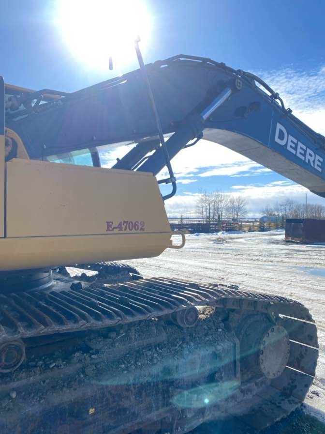  2017 DEERE 470G LC at Conquest Equipment Alberta